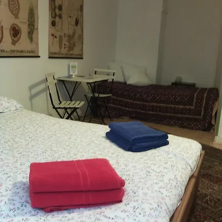 Alojamento de Acomodação e Pequeno-almoço Au Ronfleur Bagnères-de-Bigorre