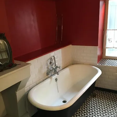 Au Ronfleur 2* バニエール・ド・ビゴール