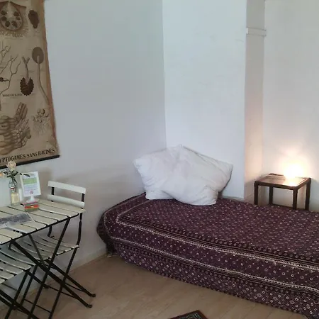 ベッド・アンド・ブレックファスト Au Ronfleur バニエール・ド・ビゴール